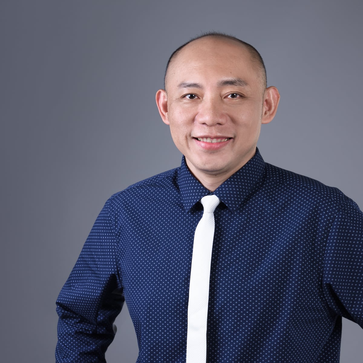 鄭宏祥 Rick Cheng 台南房仲推薦形象照